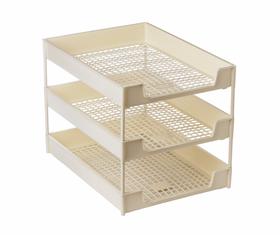 Three-compartment-office-tray